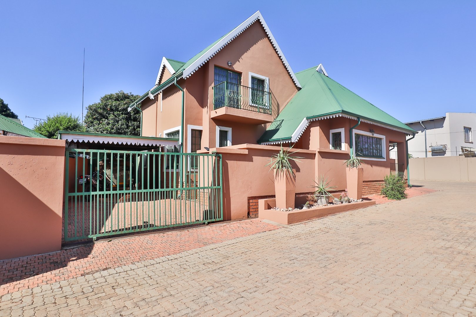 4 Bedroom Property for Sale in Melodie North West